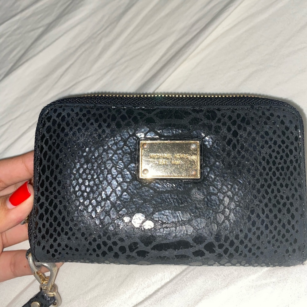 Hand purse